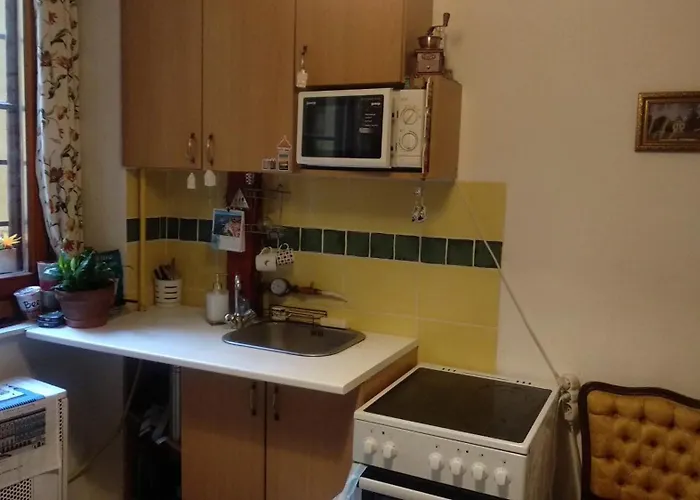 Apartment Milos *